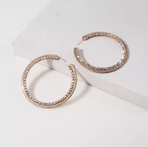 Statement Hoops - Picture 3 of 5
